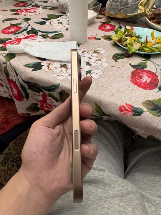IPHONE 16 про мах