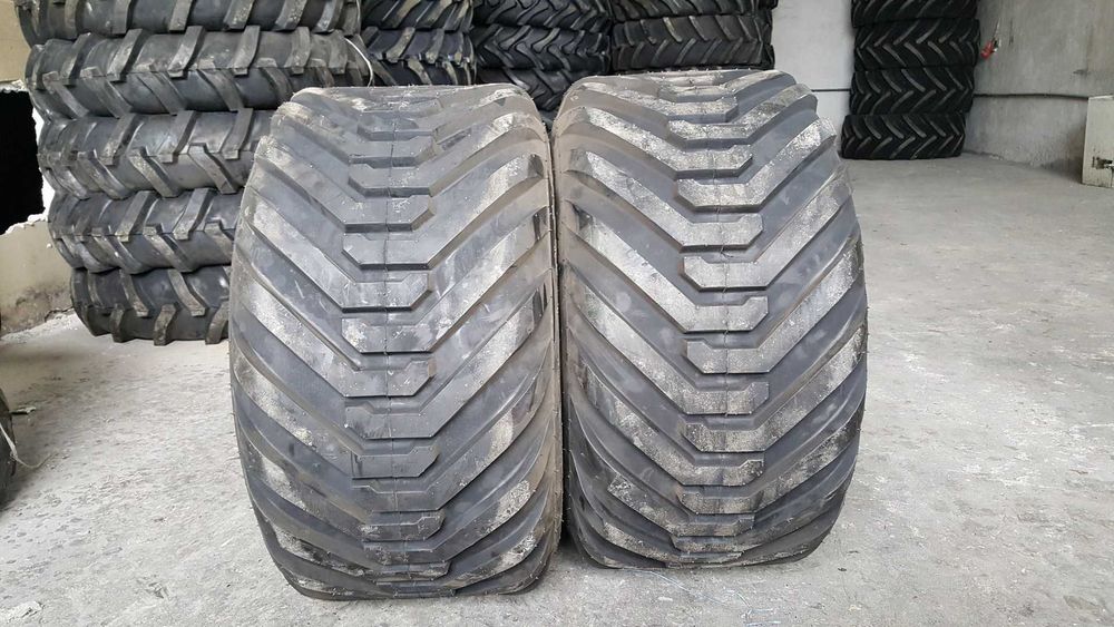 400/60-15.5 anvelope remorca baloti tubeless camera de aer jante 13x15.3 implement avem mai multe modele si ply 16 18 20 22