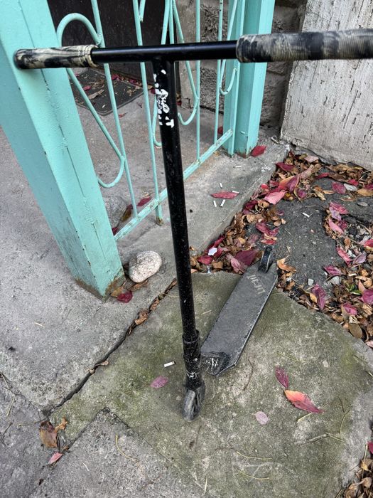 Limit,трюковой самокат