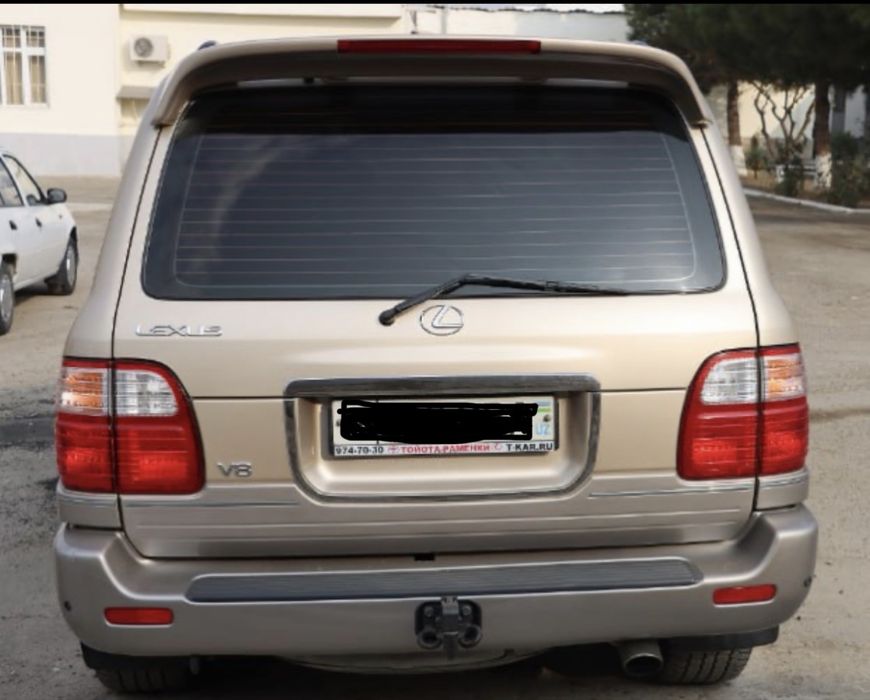 Lexus LX470. Как новый 2002 год