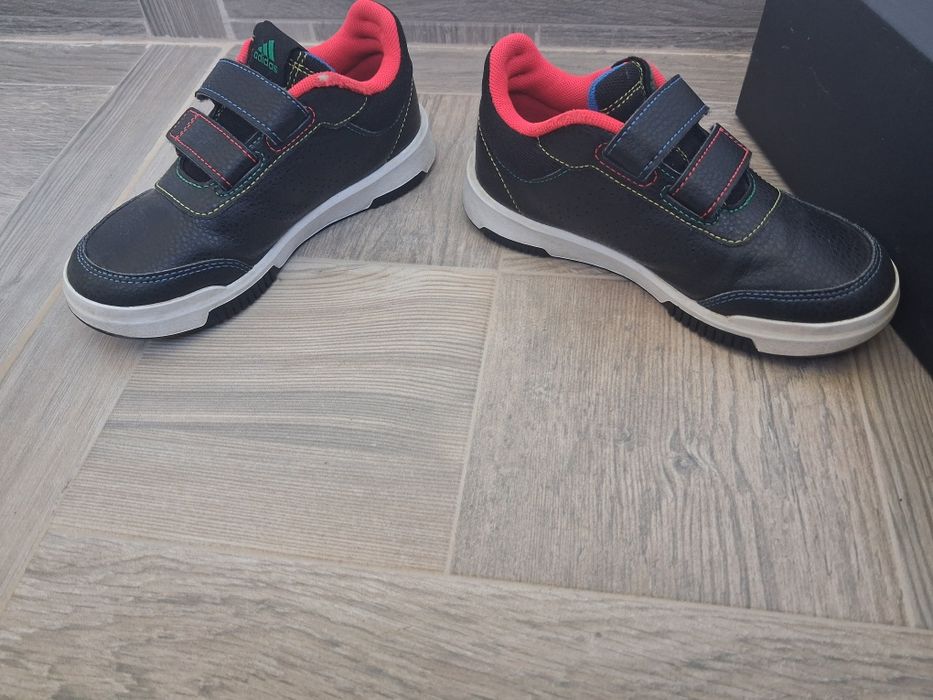 Маратонки Adidas за момче