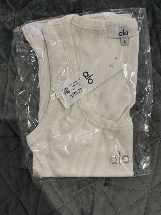 Чисто нови потници на Alo