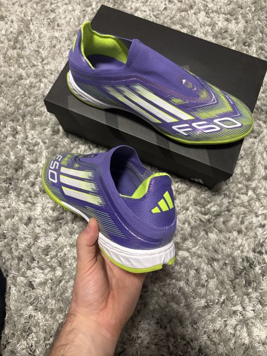 Adidas F50 pentru teren sintetic. Marimea 45