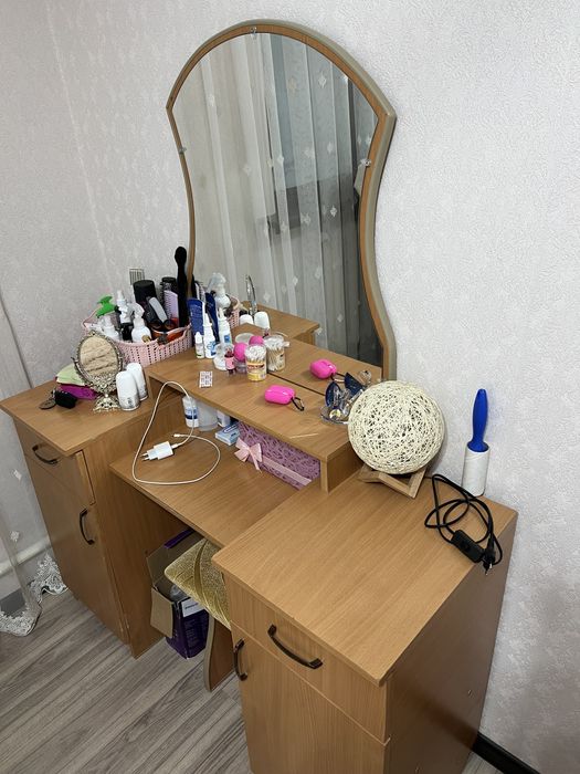 срочно продам мебель