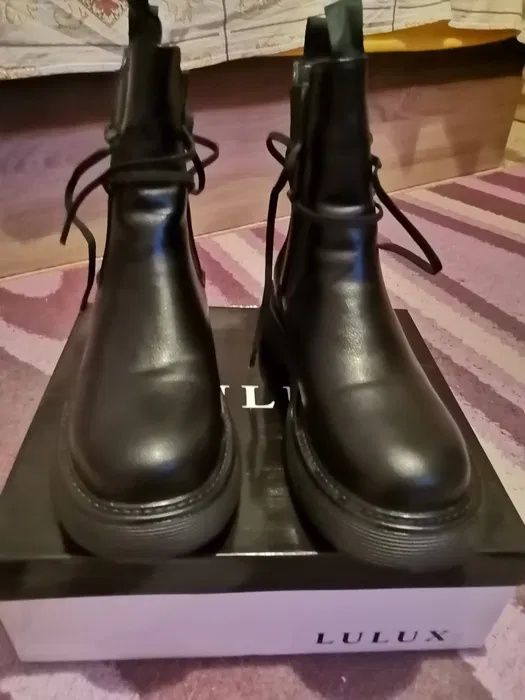 Дамски зимни боти