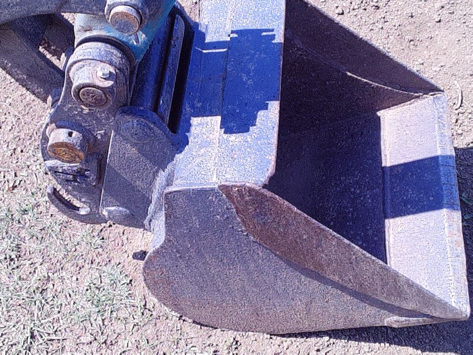 Cupa galeata cu cupla rapida miniexcavator Kobelco 1,6t
