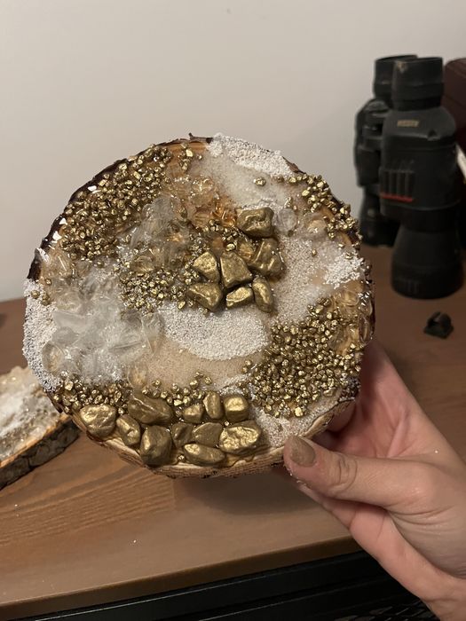 Ръчно изработено декоративно дърво