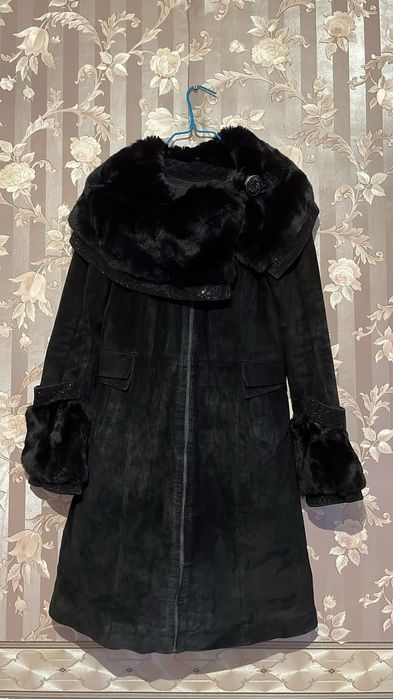 Дубленка жылы , таза 10000тг