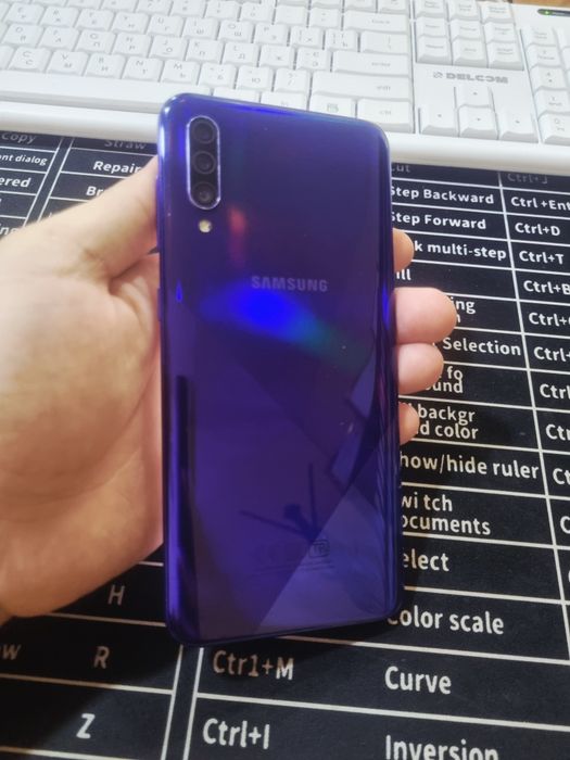 Samsung galaxy a30s сотилади