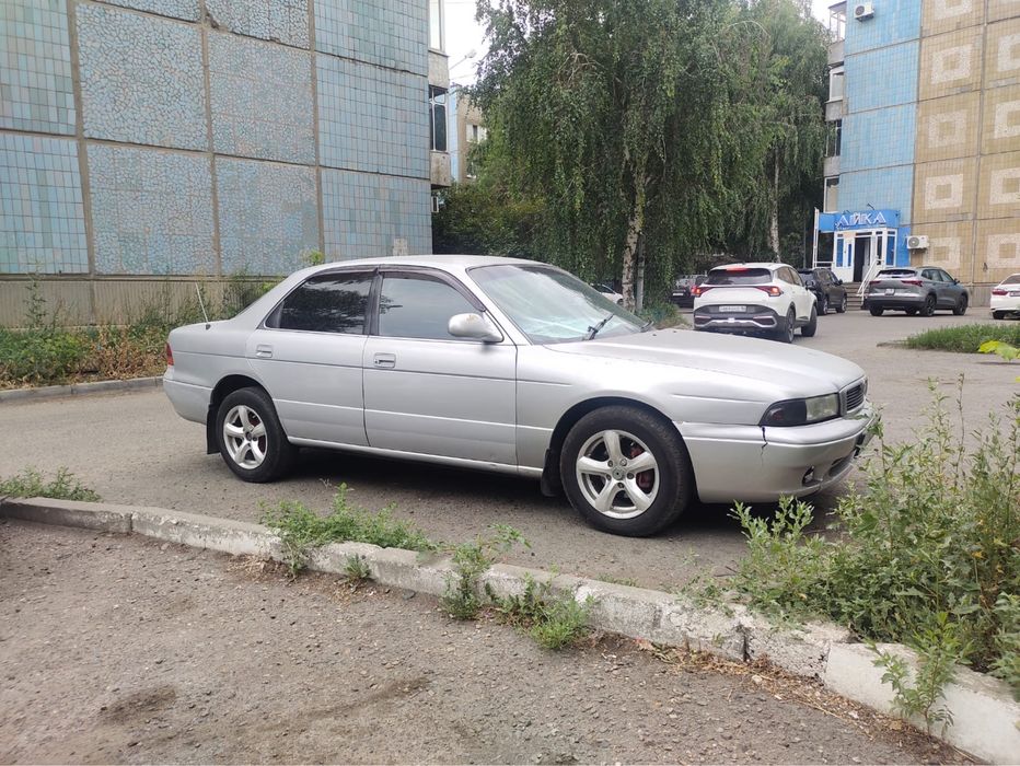 продам мазда капелла