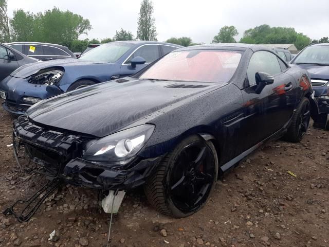 Dezmembrez Mercedes-Benz SLK-Class R172
