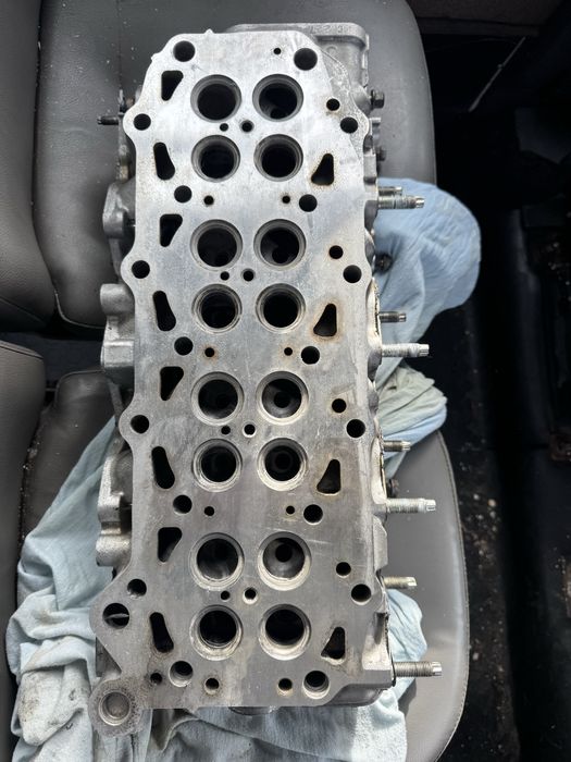 Глава за Nissan Patrol 3.0 ZD30 дизел – здрава