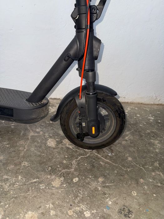 Trotinetă Electrică Xiaomi Scooter Elite – Putere, autonomie și confort
