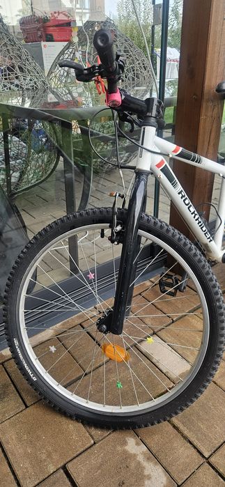 Bicicleta pt fetita  9-12 ani