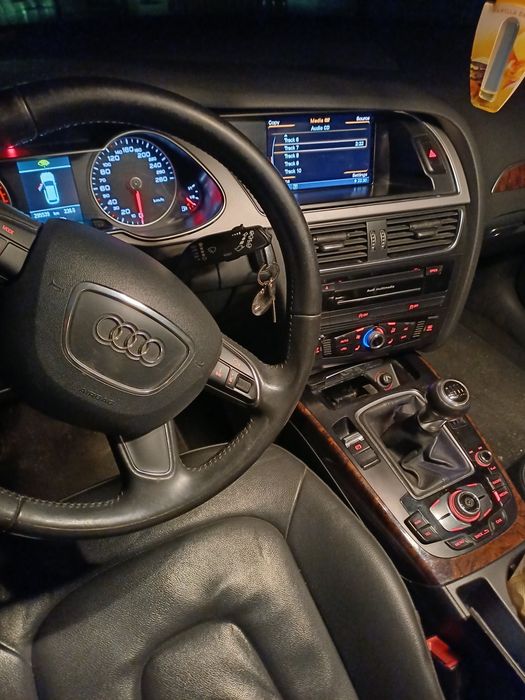 Vând Audi a4 b8,5