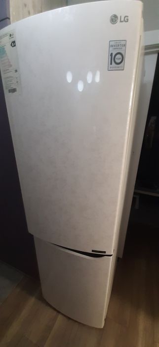 Холодильник LG с автоматической разморозки
