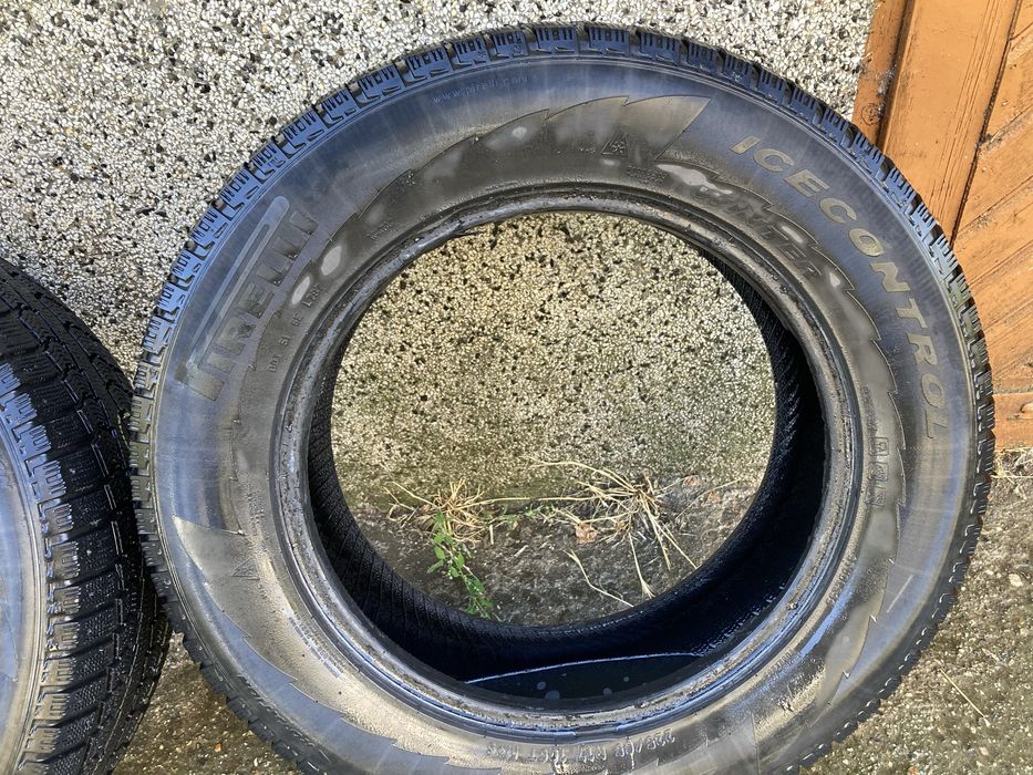 Pirelli WINTER ICECONTROL 225/65/17