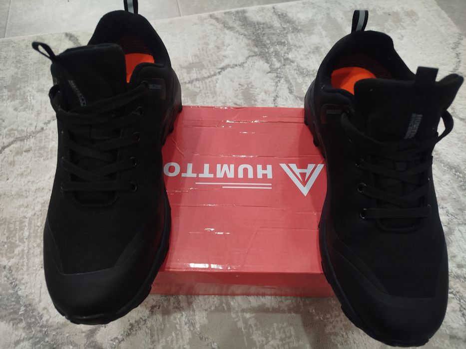 Продам термо кроссовки HUMTTO.