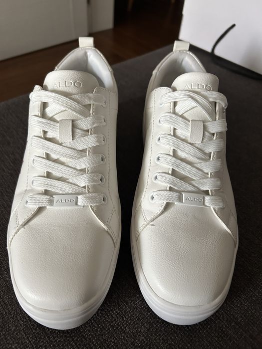 Страхотни дамски кецове ALDO