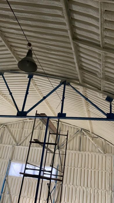 Утепление пенополиуретан (ППУ) пена, крыша ангары склады фасады