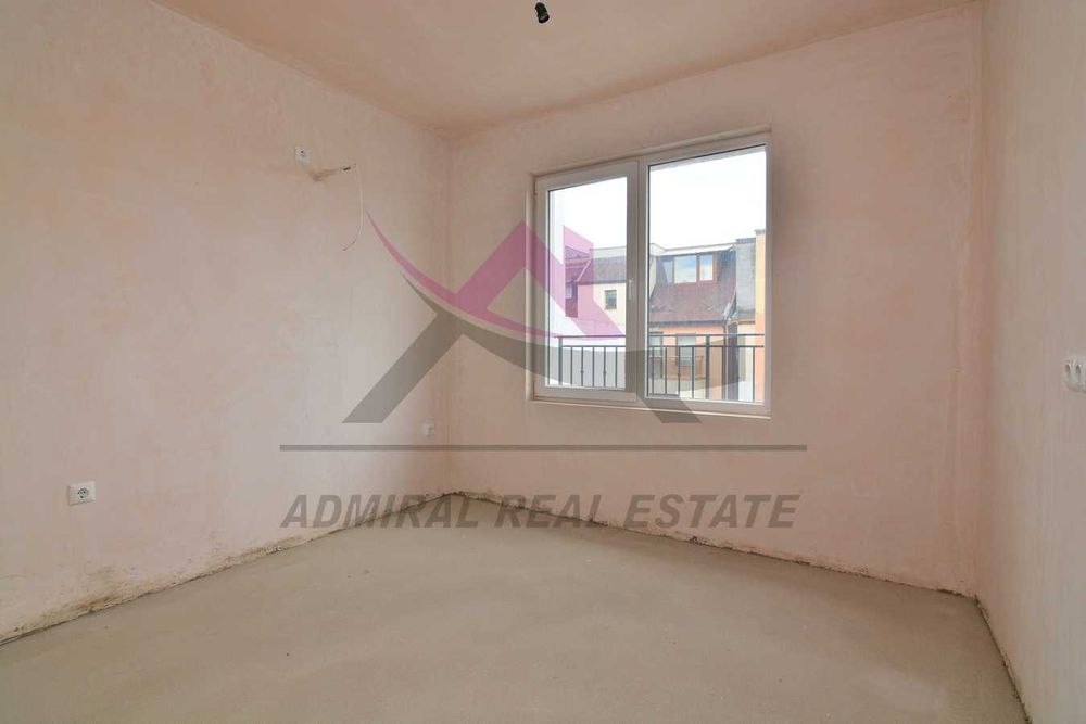 Продава се Четиристаен апартамент в Варна, Левски - 132 кв.м за 1070 €/кв.м - Снимка #6