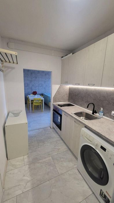 Дава се под наем Двустаен апартамент в София, Свобода - 47 кв.м за 458.49 € - Снимка #3