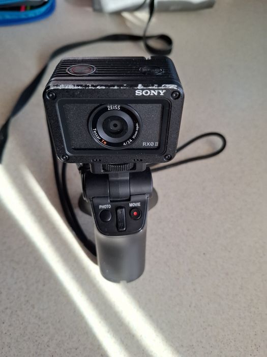 Vand camera acțiune Sony RX0ii