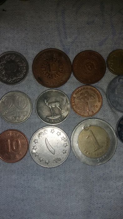 Продам коллекцию советских и иностранных  денег