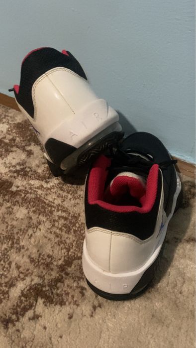 Jordan - Pantofi sport Max Aura 3,  Negru 38-39 EU