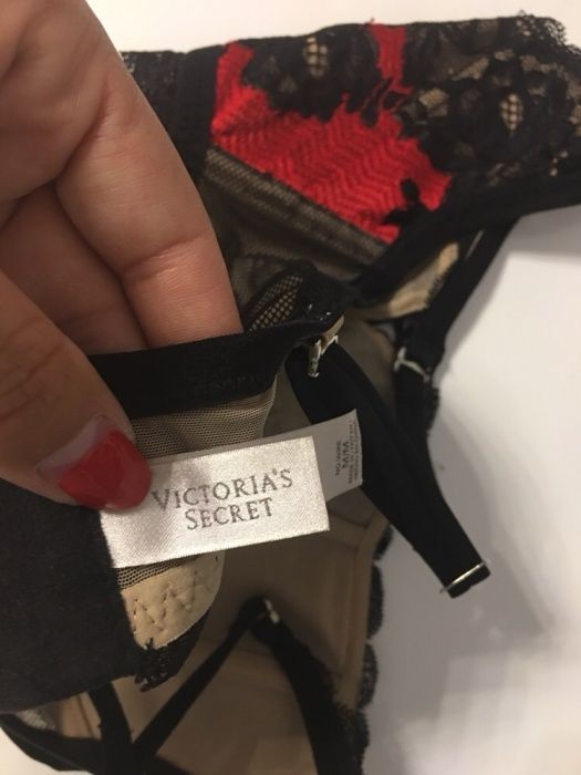 Compleu sexy Victoria’s Secret marimea M