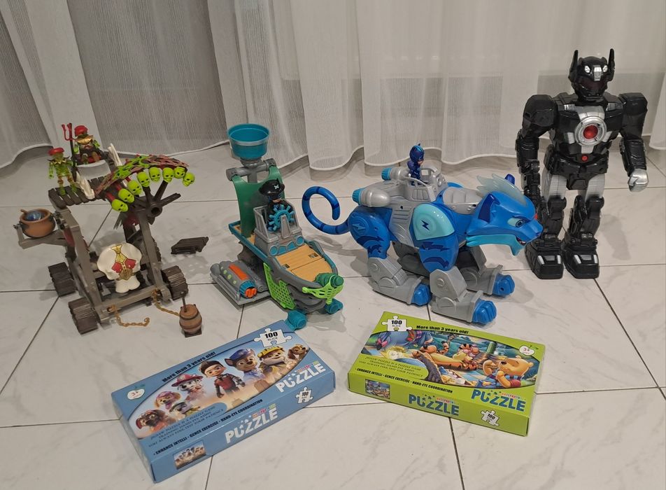 Лот детски играчки