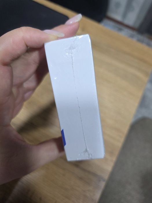 Продаю наушники i12