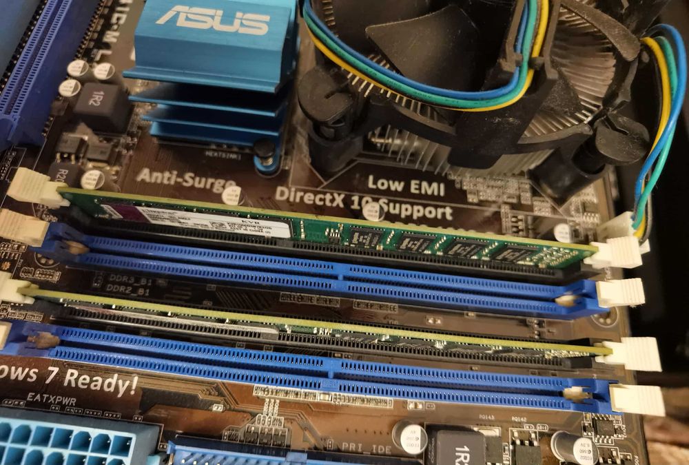 placa de baza completa Asus P5G41C-M LX cu procesor si rami