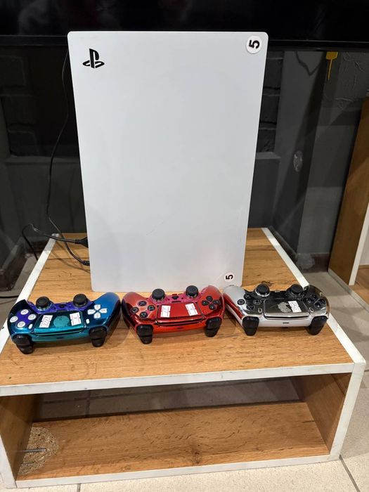 Ps5 + 3 джйостик