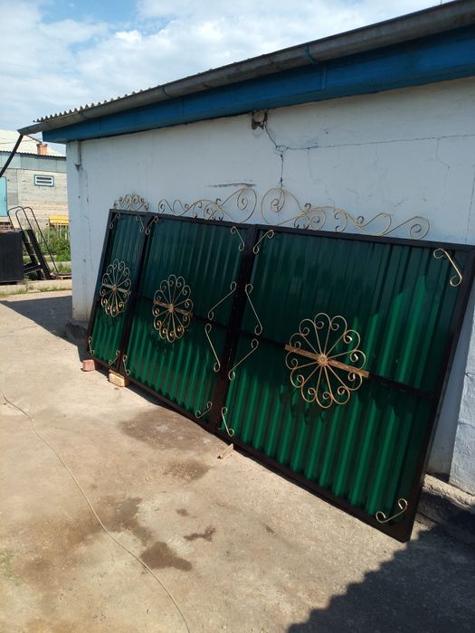 Ворота Распашные, новые.