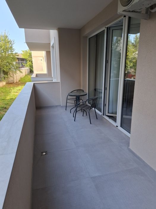 Inchiriez apartament in localitatea Floresti