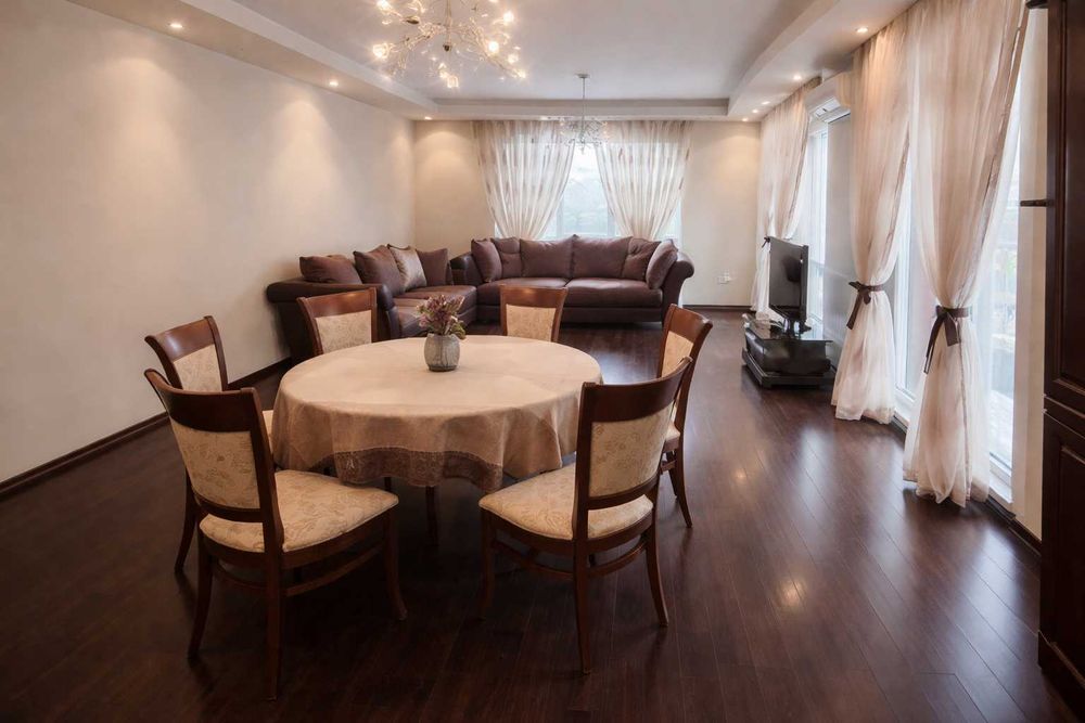 Тристаен ап. под наем в кв. Овча купел