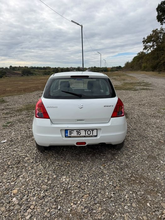 SUZUKI Swift 2010 — imagine 2