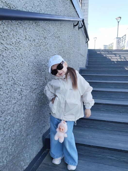 Ветровка тонкая 3000 для девочки