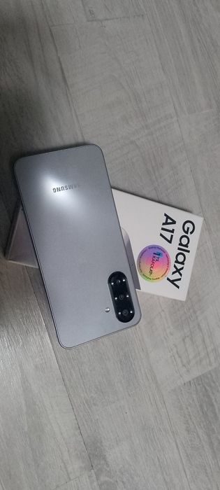 Samsung Galaxy A17