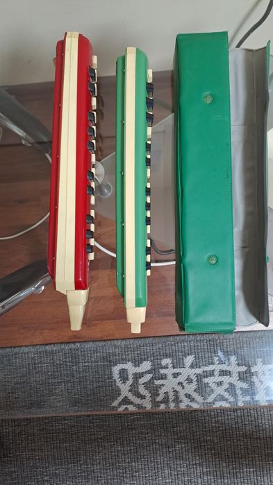 2 бр Флейтй:1-Hohner Melodia Soprano-Германия,2-Hohner Melodica Alto-