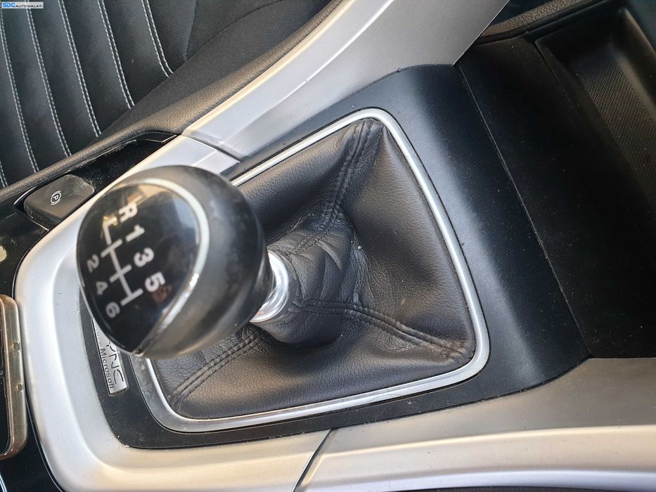 Maneta Schimbator Trepte Viteze Nuca cu Manson 6 Trepte Ford Mondeo Mk 5 2014 - 2018 [Q0912]