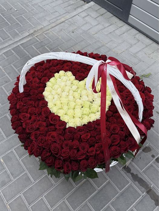 Голландские розы 650тенге