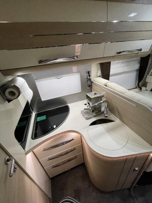 Camper Autorulota Mobilvetta S-Yacht