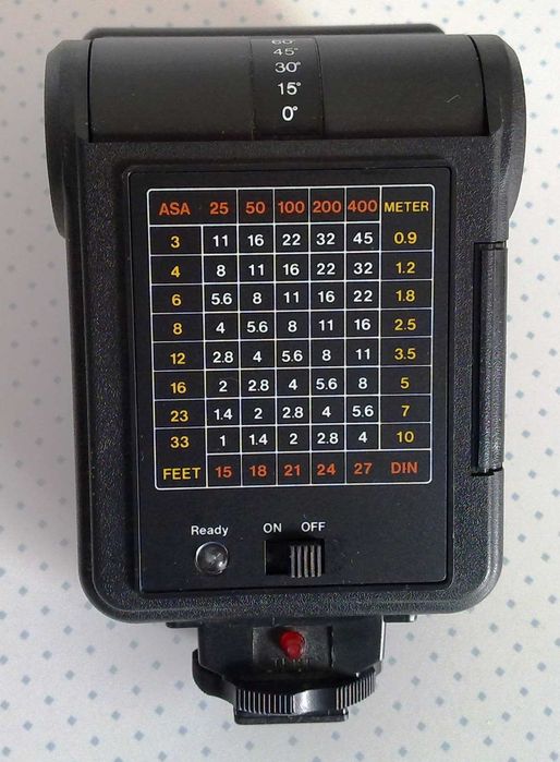 Фотовспышка Achiever 820