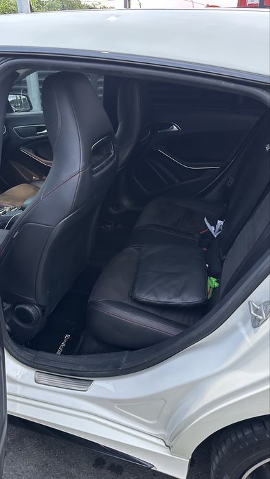 Мерцедес ЦЛА200 АМГ Пакет,Carplay