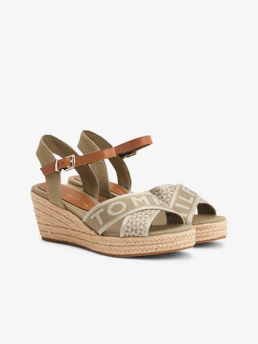 Сандали  Tommy Hilfiger 90lv