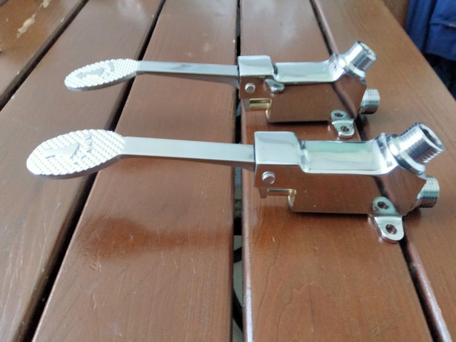 Продам педаль кран