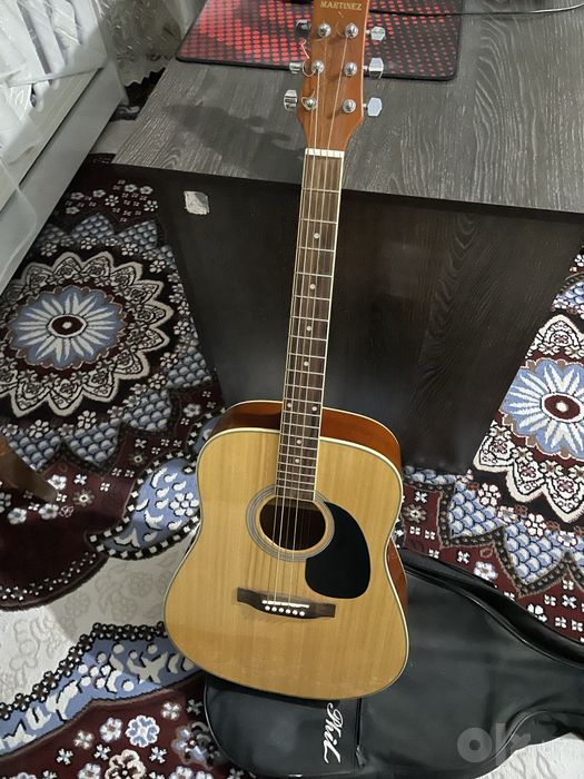 Gitara akustik. Xolati zor agar olib foydalanishga bolsa kelishamiz
