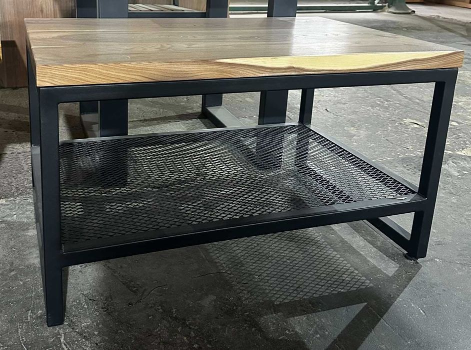 Маса от Масив Орех и Масив Бряст